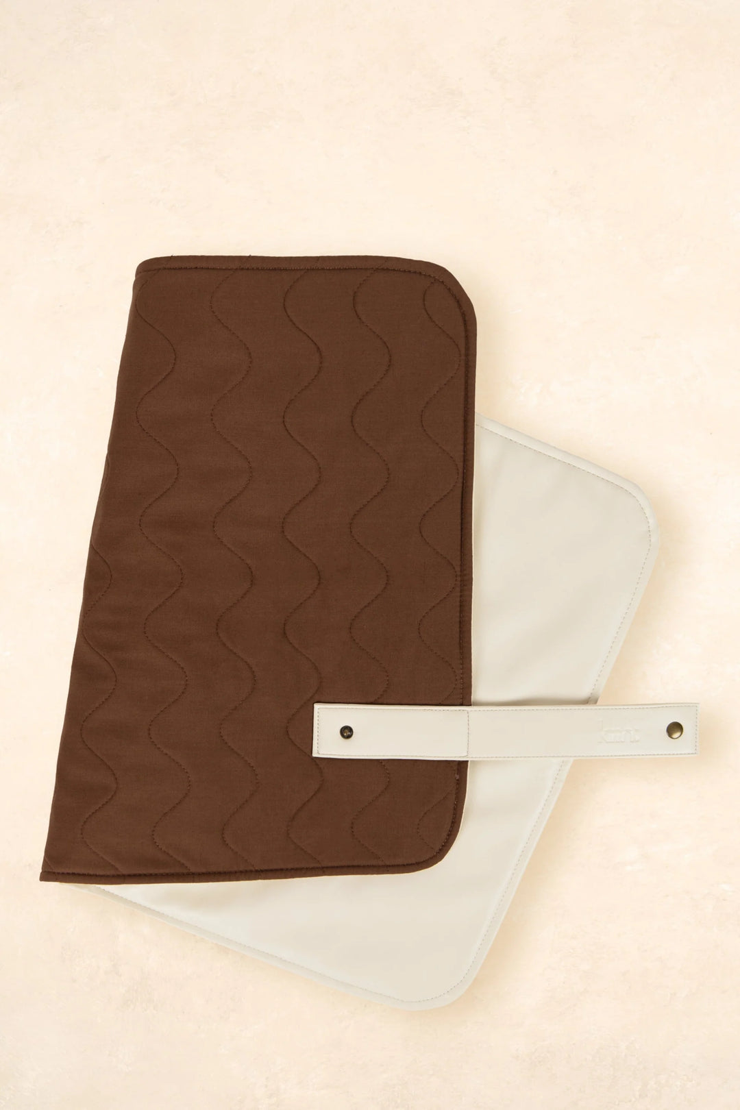 Luxe Travel Change Mat - chocolate